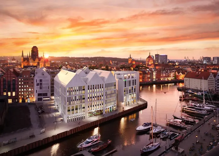 Holiday Inn Gdansk - City Centre By Ihg