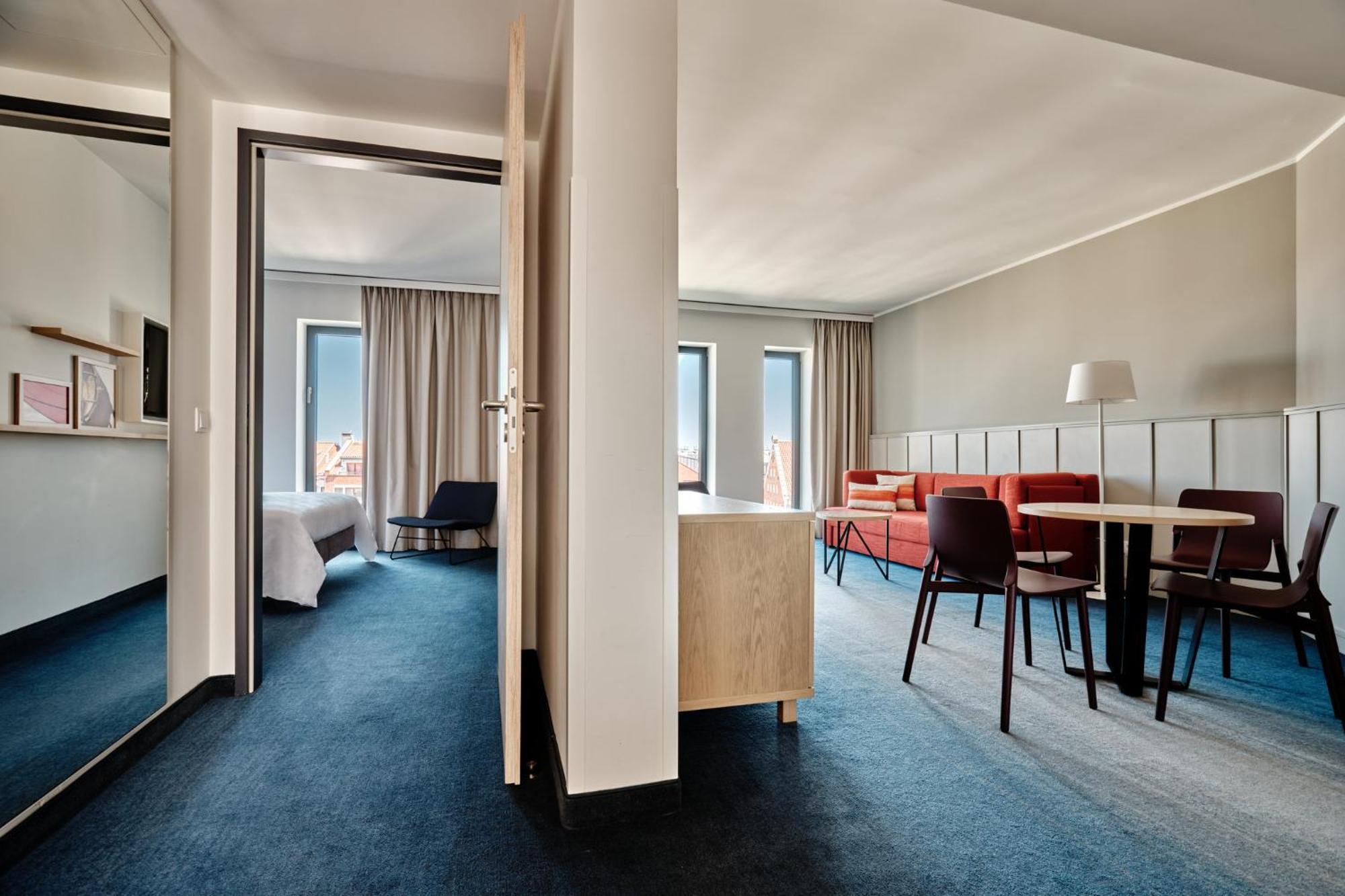 - Centre By Ihg Hotel Danzica